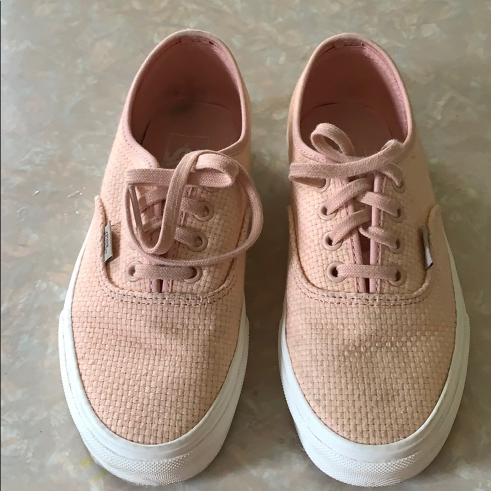Vans authentic lace up low top